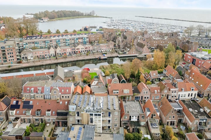 Foto 28 van Breedstraat 14-C