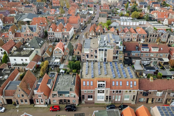 Foto 22 van Breedstraat 14-C