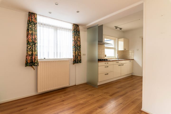 Foto 15 van Scheeringlaan 18