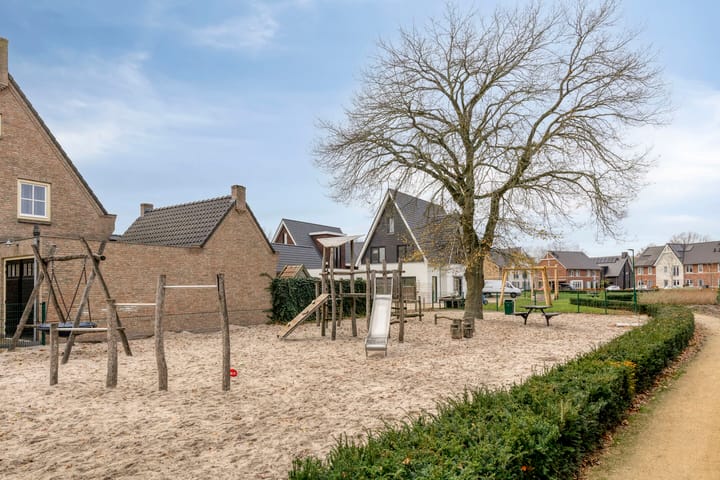 Foto 49 van Heiveld 8