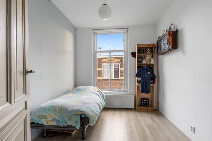 Foto 23 van Oosterstraat 27