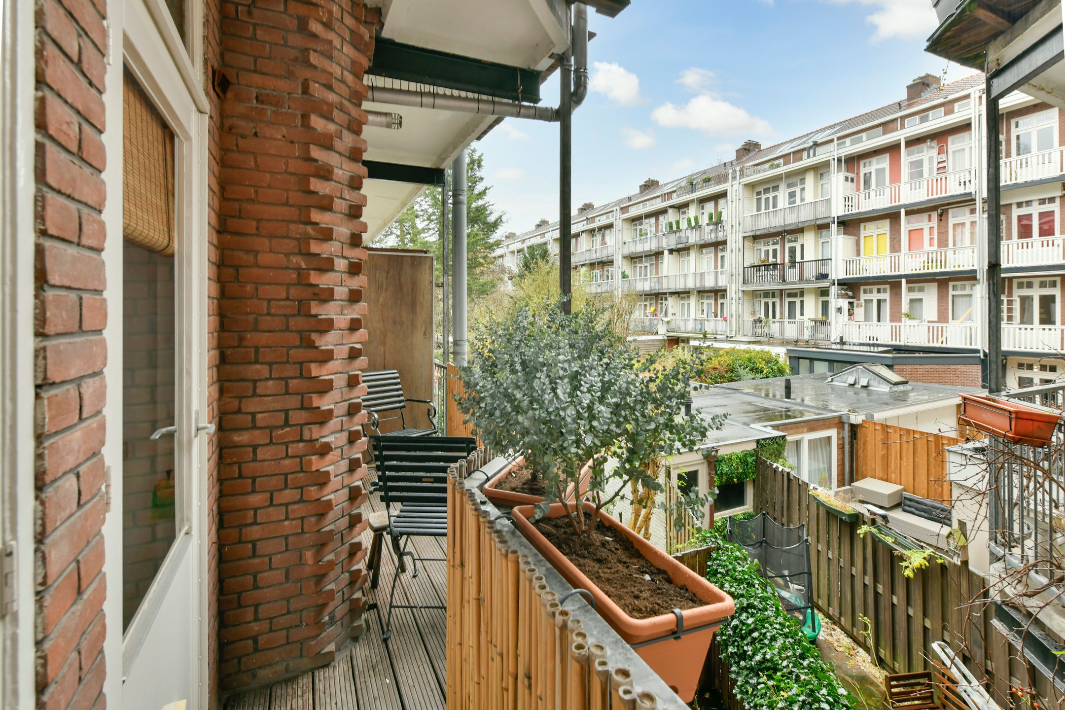 Photo 12 of Leiduinstraat 4-1