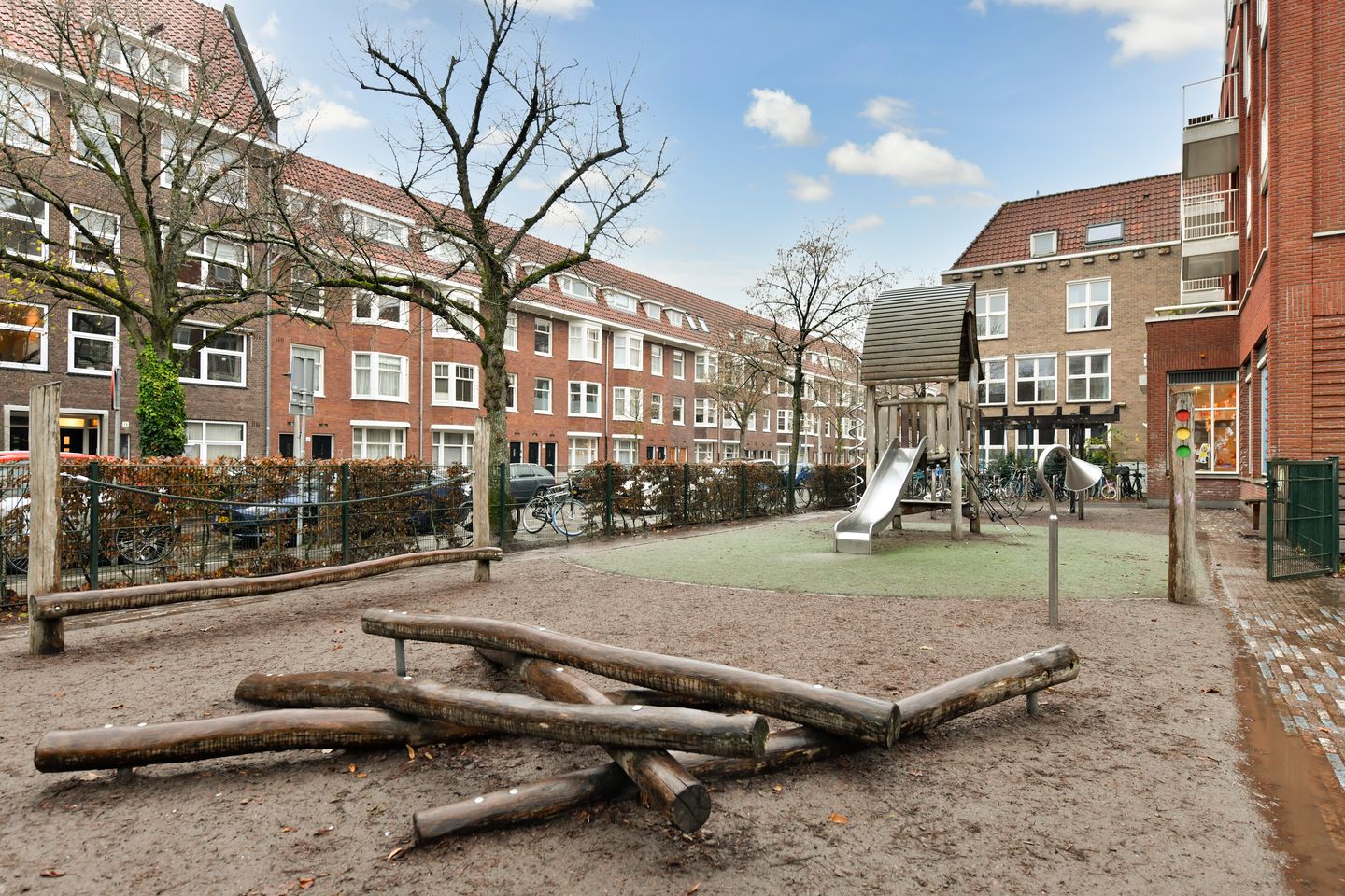 Photo 20 of Leiduinstraat 4-1