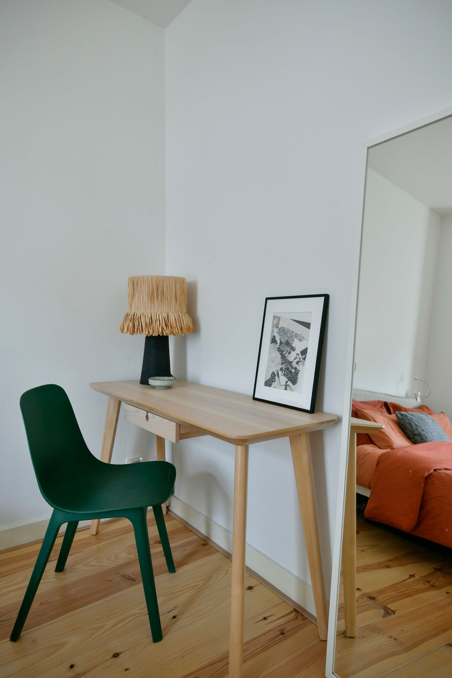 Photo 14 of Leiduinstraat 4-1