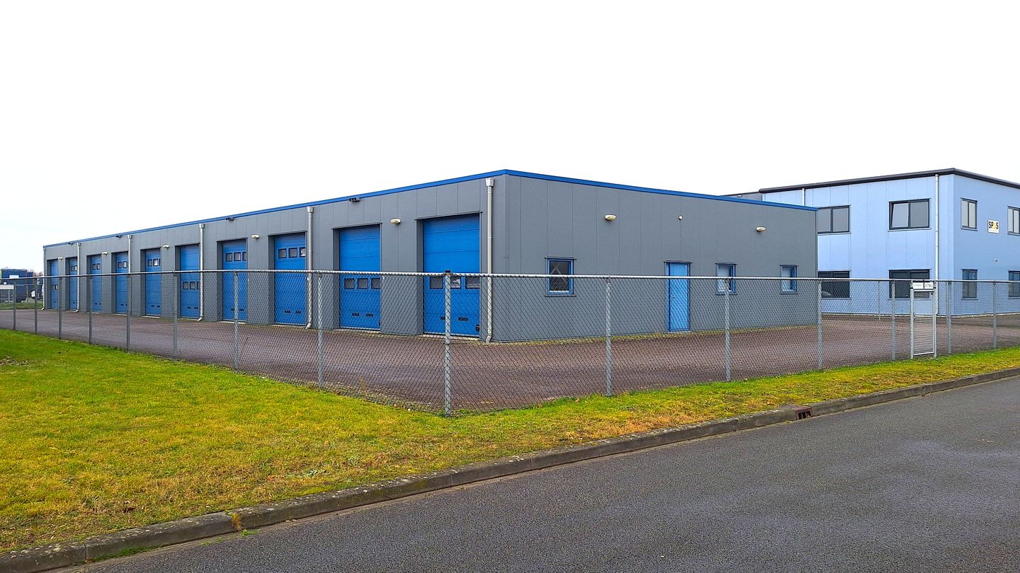 Bekijk foto 3 van Schrijnwerker 2-C