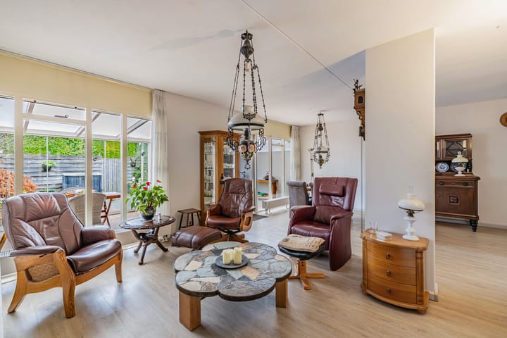 Photo 4 of Capellastraat 30