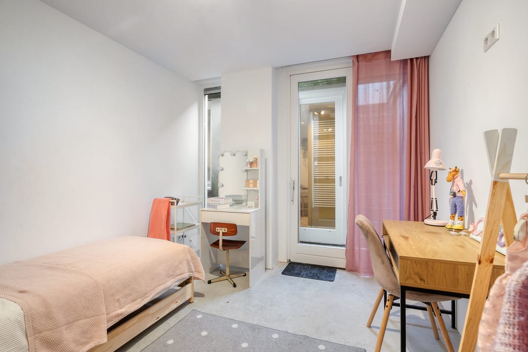 Foto 28 van Sloetstraat 118