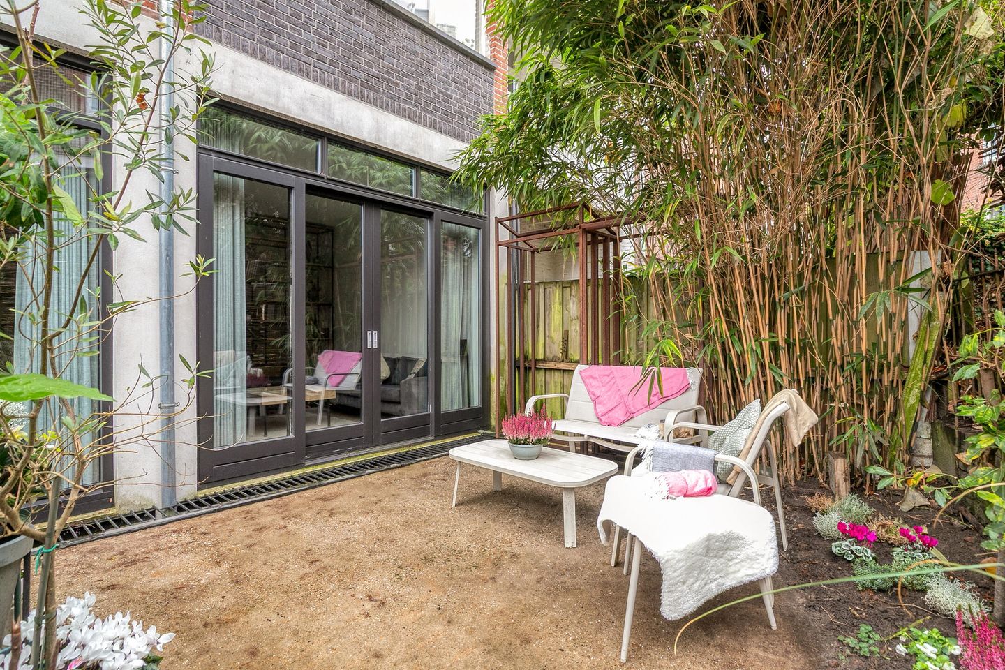 Foto 34 van Sloetstraat 118