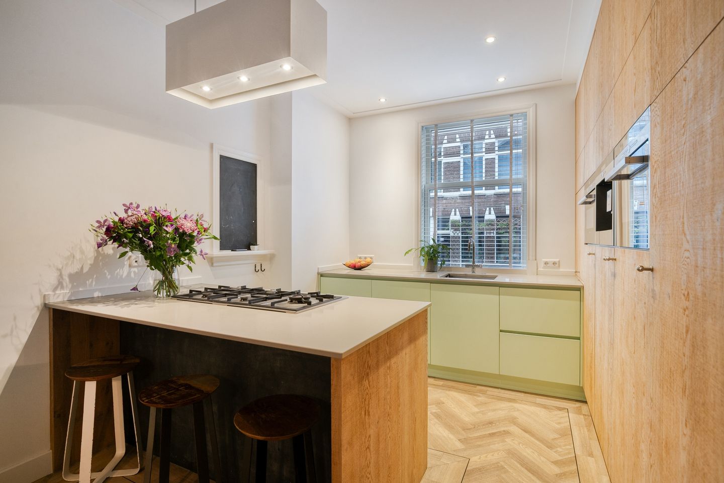 Foto 10 van Sloetstraat 118