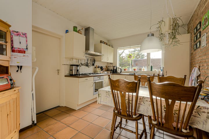 Foto 14 van Leuvenstraat 7