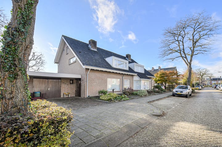 Foto 1 van Leuvenstraat 7