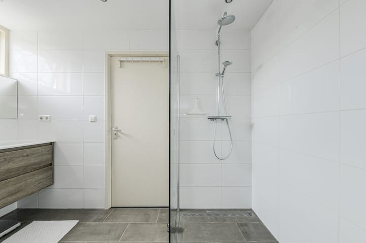 Foto 27 van Leuvenstraat 7