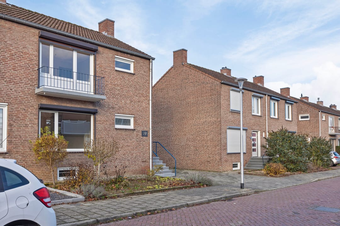 Foto 7 van Burg. Willemsstraat 28