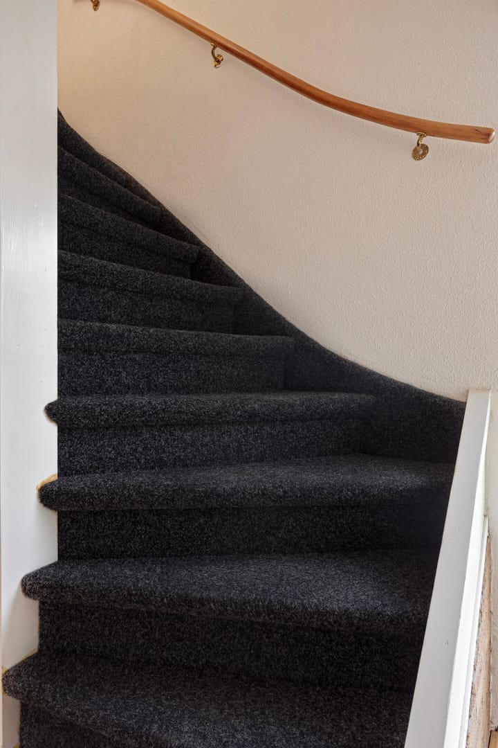 Photo 10 of Burg. Willemsstraat 28