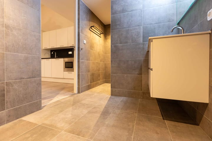 Photo 13 of Stromarkt 25-B