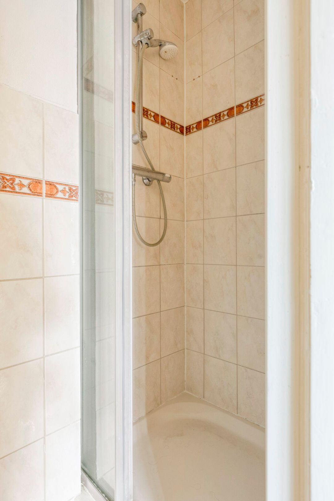 Foto 13 van Van Diemenstraat 182-A