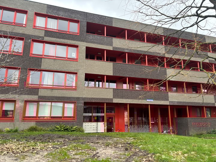 Photo 1 of Ebbingedwinger 24