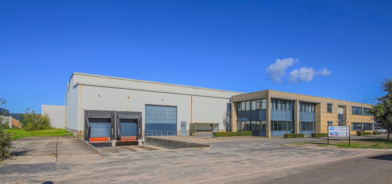 View photo 3 of Vlotbrugweg 8