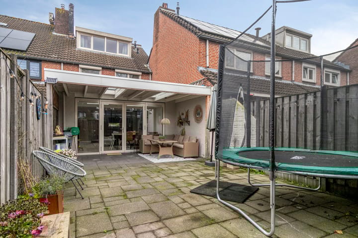 Foto 28 van Jan van Eijckhof 8