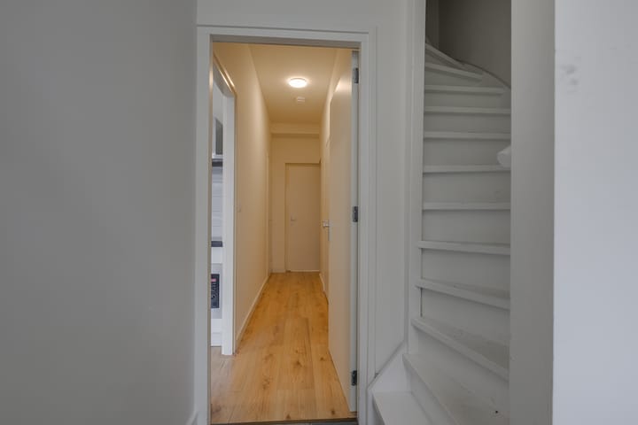 Photo 7 of Vendelstraat 1