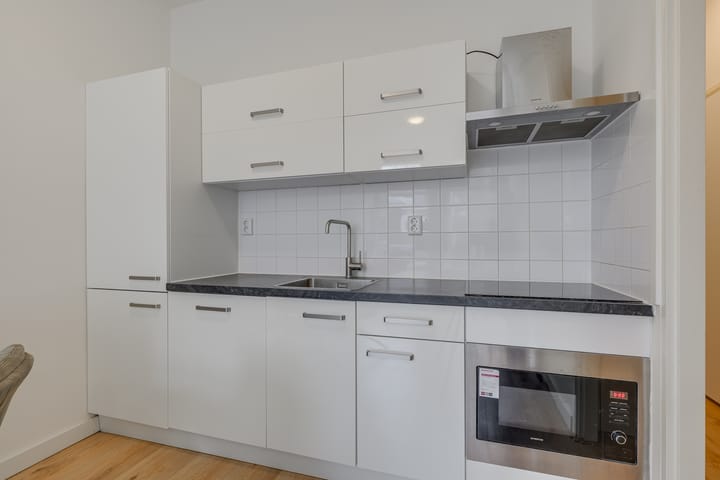 Photo 12 of Vendelstraat 1