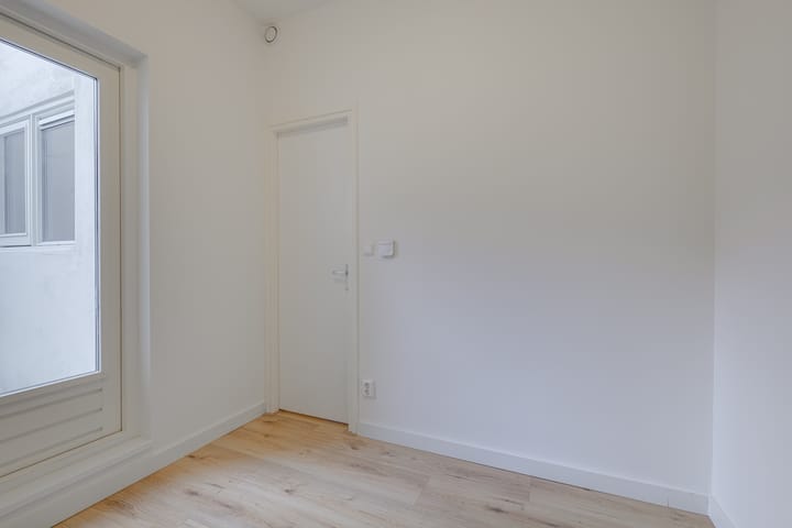 Photo 14 of Vendelstraat 1