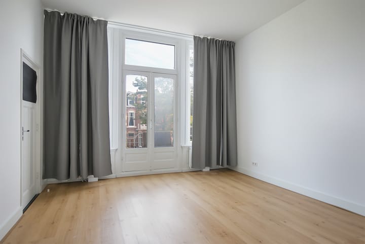 Foto 10 van Laan van Nieuw-Oost-Indië 207-A