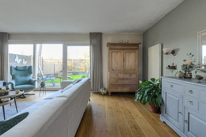 Photo 11 of Orion 28