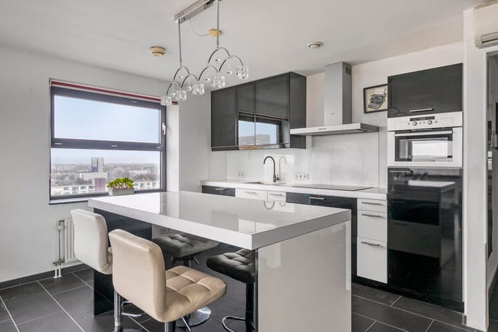 Foto 9 van Winkelcentrum Woensel 177