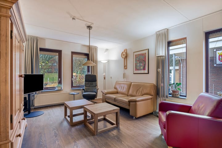 Photo 2 of Bovensteweg 41