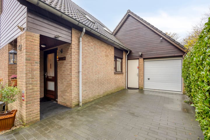 Photo 39 of Bovensteweg 41