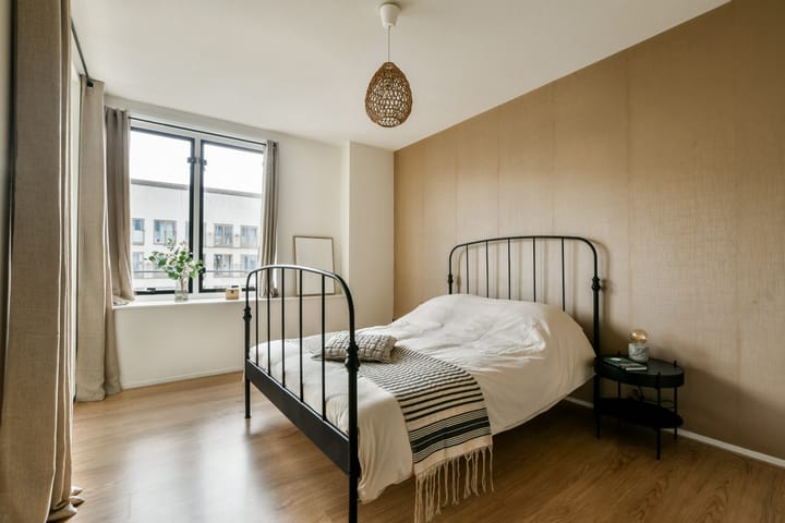 Foto 15 van Johan van der Keukenstraat 18