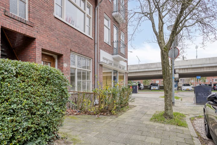 Photo 4 of IJsselstraat 72