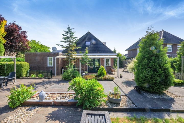 Foto 20 van Marquette 110