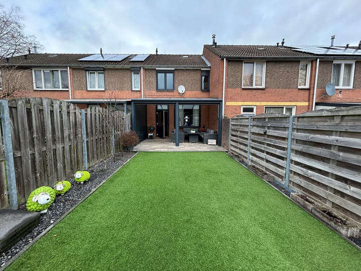 Foto 2 van van Meertenstraat 54