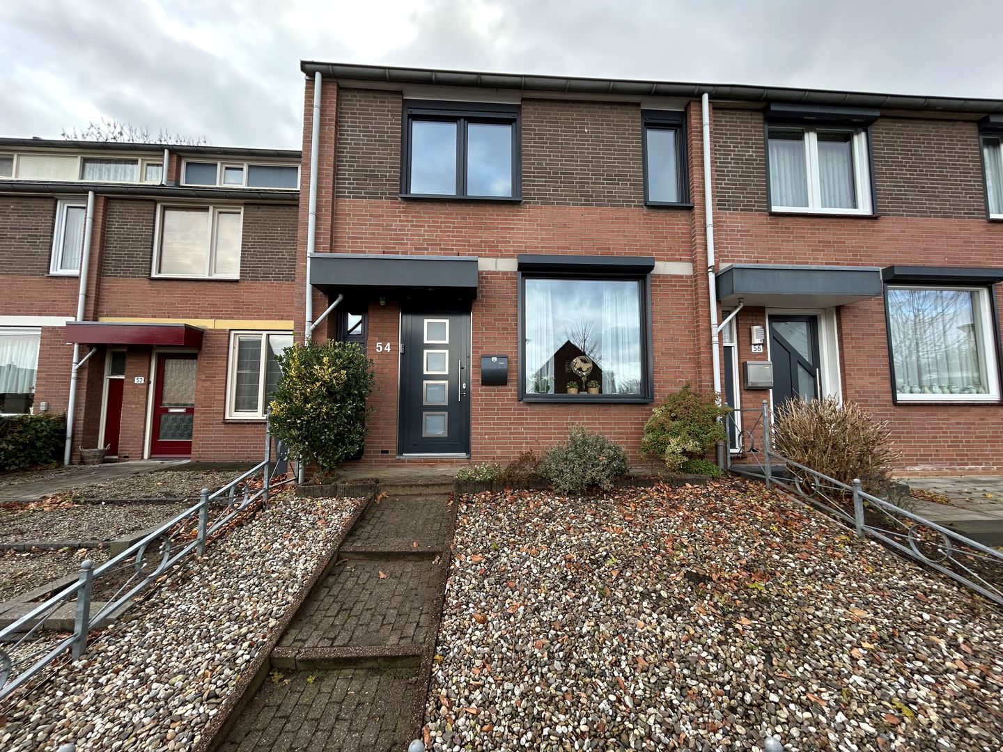 Foto 1 van van Meertenstraat 54