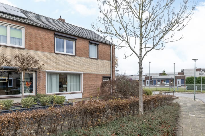 Photo 2 of Frans Halsstraat 23