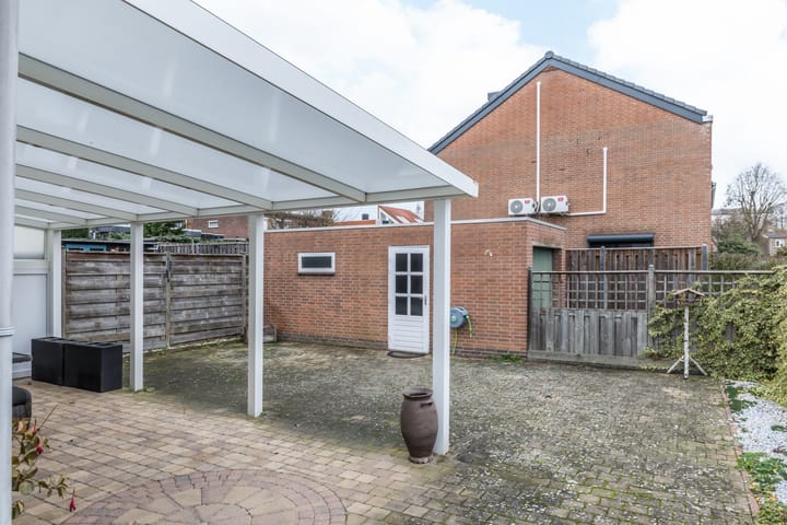 Photo 32 of Frans Halsstraat 23