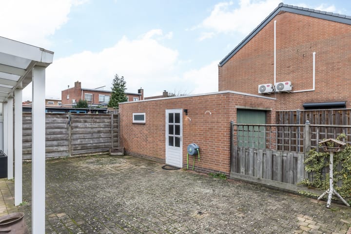 Photo 34 of Frans Halsstraat 23