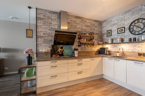 Elbe 122 tertiary image