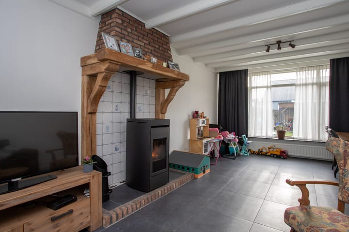 Photo 9 of Turnhoutseweg 35