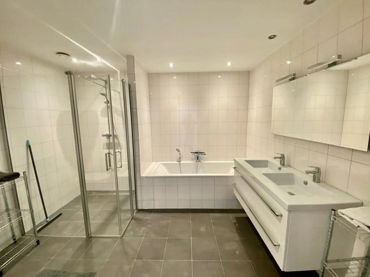 Foto 22 van Ferdinand Bolstraat 134-3