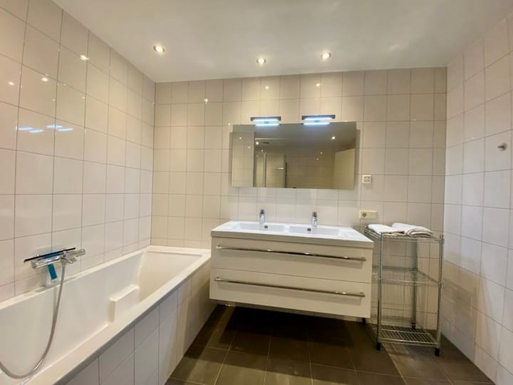 Foto 23 van Ferdinand Bolstraat 134-3