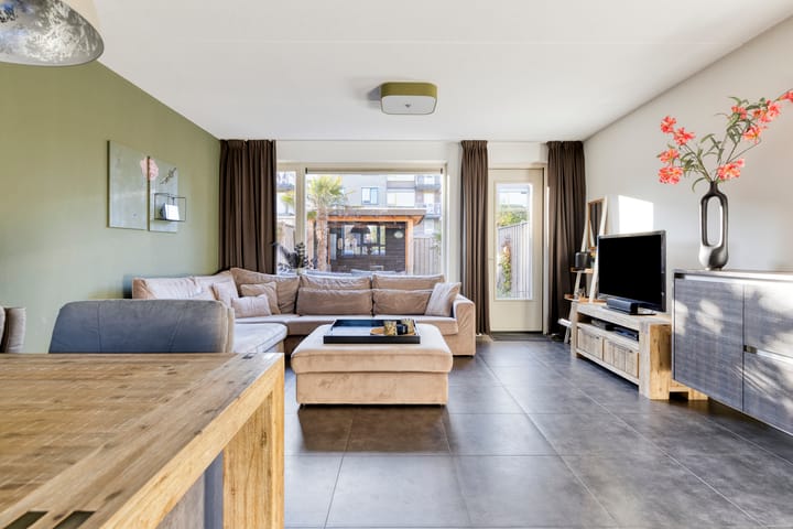 Foto 9 van Stationsplein 59