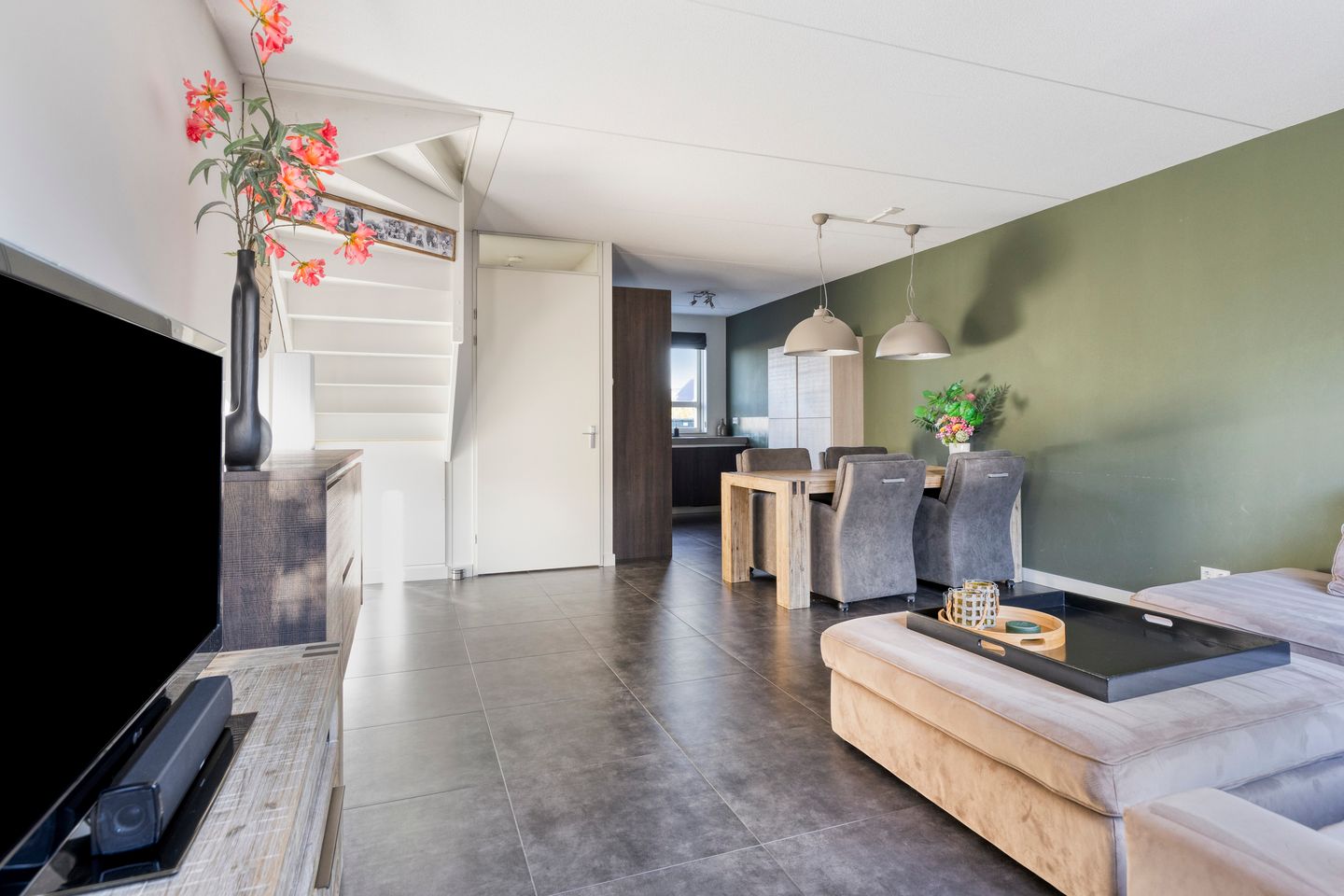 Foto 10 van Stationsplein 59