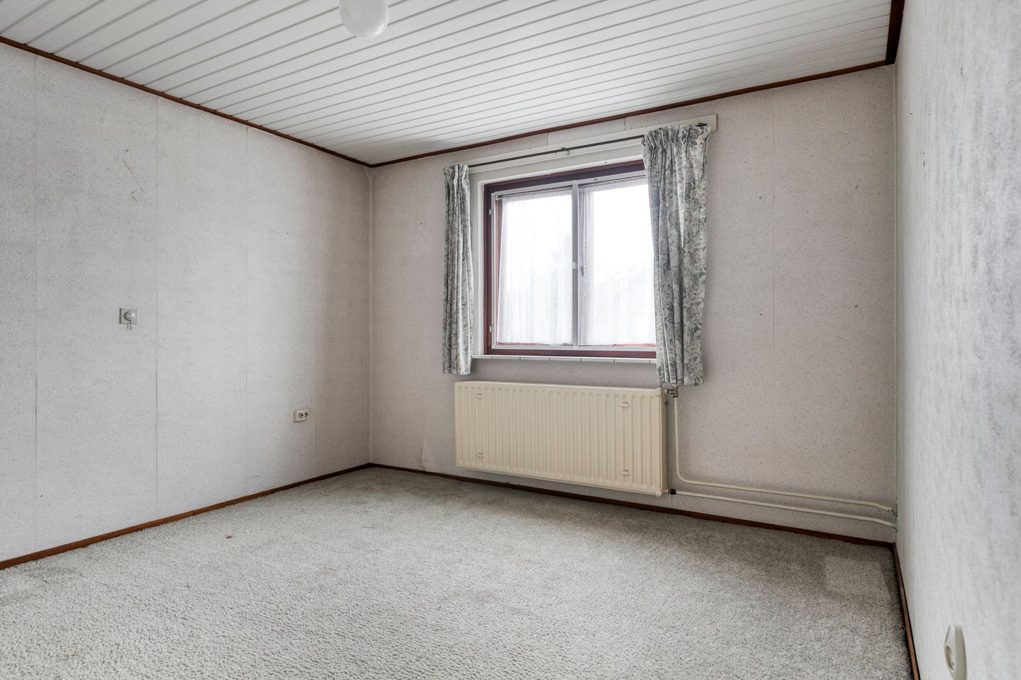 Photo 19 of Van den Houtstraat 12