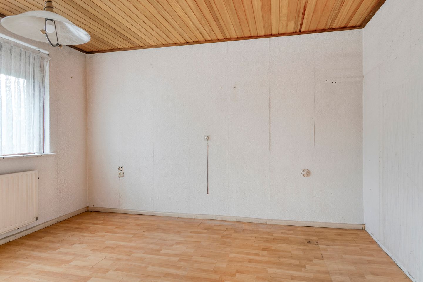 Photo 25 of Van den Houtstraat 12