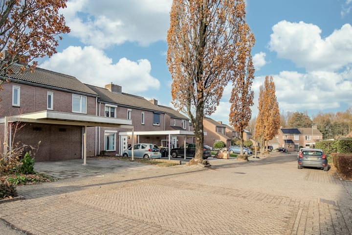 Foto 16 van Eikenlaan 17