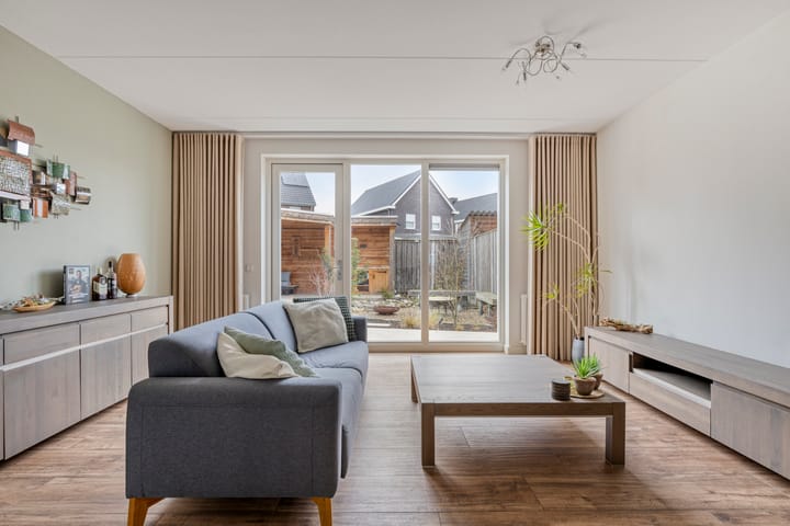 Foto 15 van Afhangweg 8-F