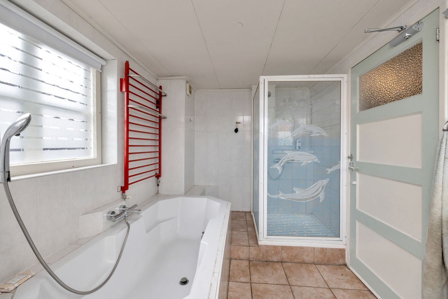 Photo 35 of Eastein 5
